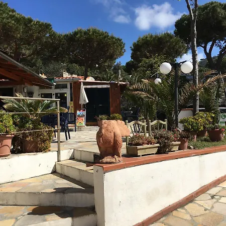 Ξενοδοχείο με διαμερίσματα Mandel By Mandel Club