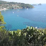 Mandel By Mandel Club 3*